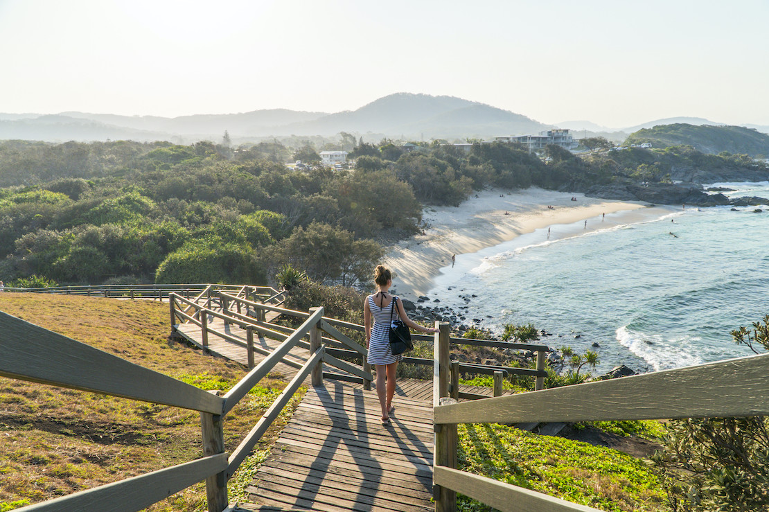 Going down to the beach (credit: Destination NSW)